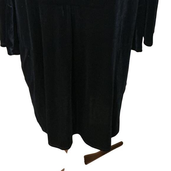 NWT Jude Connally Women’s Kerry Navy Velvet Like Bell Sleeve Dress Size Large - Picture 4 of 14